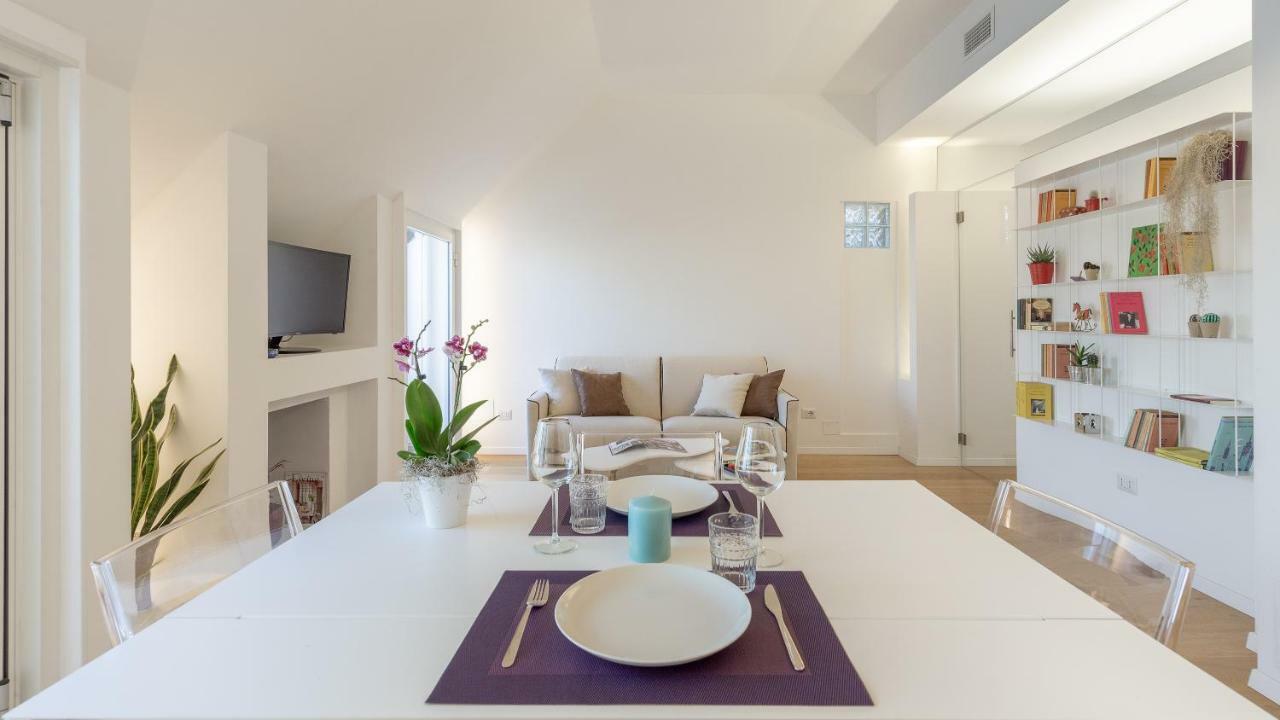 Stunning View Apartment Milán Exterior foto